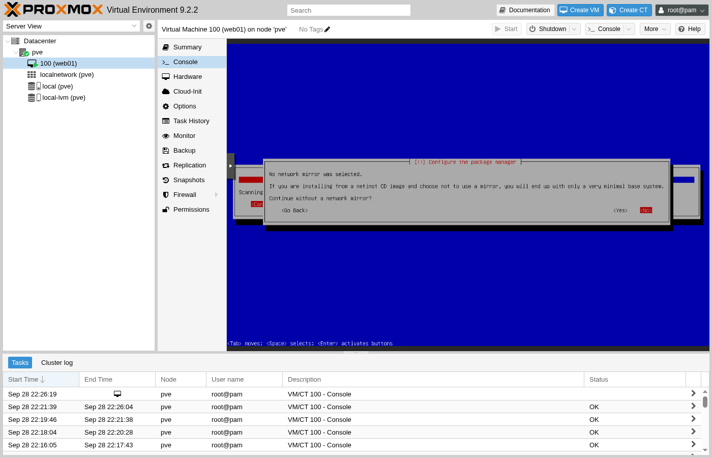 Boîte de dialogue du programme d'installation de Debian indiquant : « Aucun miroir réseau n'a été sélectionné. Si vous effectuez l'installation à partir d'une image CD netinst et que vous choisissez de ne pas utiliser de miroir, vous n'obtiendrez qu'un système de base très minimal. Voulez-vous continuer sans miroir réseau ? »